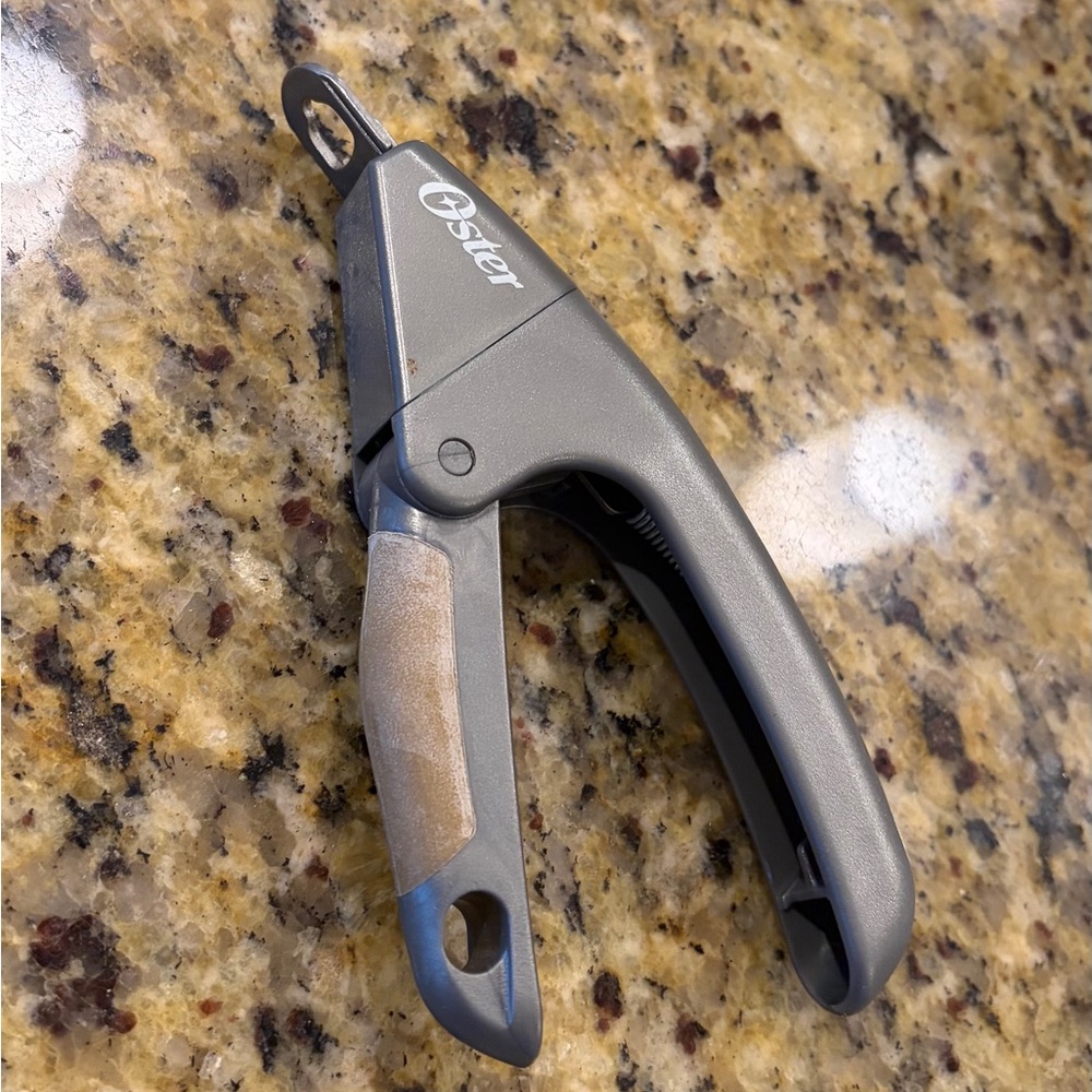 Oster Pet Nail Clippers Trimmer Cutter Grooming Tool